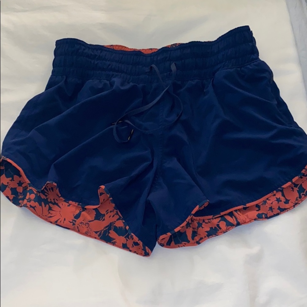 LULULEMON reversible navy shorts
